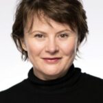 โมนิก้า โดแลน (Monica Dolan)