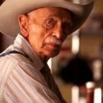 นาธาน เดวิส (Nathan Davis)