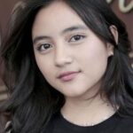 นัยลา ดี. ปุรนามา (Nayla D. Purnama)