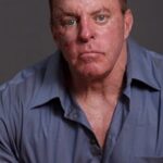 เนวิลล์ อาร์ชองโบลต์ (Neville Archambault)