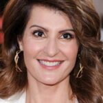 เนีย วาร์ดาโลส (Nia Vardalos)