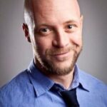 นิโคลัส อารอน (Nicholas Aaron)