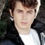 นิโคลัส อดัม คลาร์ก (Nicholas Adam Clark)