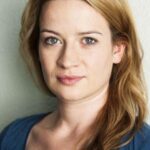 นิน่า กัมมิช (Nina Gummich)