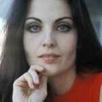 โอลก้า คาร์ลาโตส (Olga Karlatos)