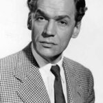 พอล สโคฟิลด์ (Paul Scofield)