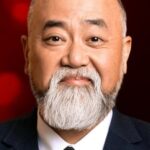 พอล ซุน-ฮยอง ลี (Paul Sun-Hyung Lee)