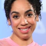 เพิร์ล แม็กกี้ (Pearl Mackie)