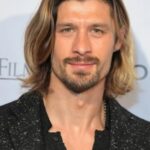 ปีเตอร์ ลี โธมัส (Peter Lee Thomas)