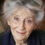 ฟิลลิดา ลอว์ (Phyllida Law)