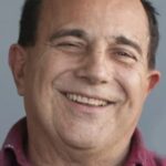 เรย์ แมกลิโอซซี่ (Ray Magliozzi)