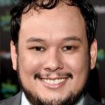 เรย์มอนด์ เอส. เพอร์ซี (Raymond S. Persi)