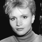 เรเน่ ซูเทนดิจค์ (Renée Soutendijk)