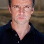 ริชาร์ด แฮริงตัน (Richard Harrington)