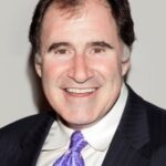 ริชาร์ด คินด์ (Richard Kind)