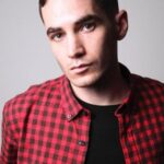 ริกกี้ เวเลซ (Ricky Velez)