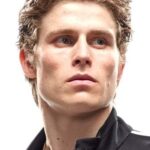 อาร์เจ เฟเธอร์สตันฮอฟ (RJ Fetherstonhaugh)