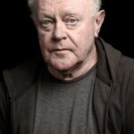 โรเบิร์ต ไบลธ์ (Robert Blythe)