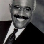 โรเบิร์ต โดกี (Robert DoQui)