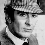 โรเบิร์ต สตีเฟนส์ (Robert Stephens)