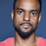 รอนนี่ โรว์ (Ronnie Rowe)