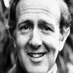 รอนนี่ สตีเวนส์ (Ronnie Stevens)