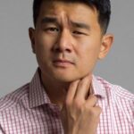รอนนี่ เชียง (Ronny Chieng)