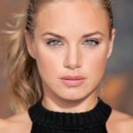 โรซาลี แมคอินไทร์ (Rosalie McIntire)