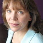 โรสแมรี่ ฮาวเวิร์ด (Rosemary Howard)