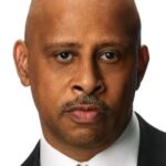 รูเบน ซานติอาโก-ฮัดสัน (Ruben Santiago-Hudson)