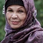 รูมินาห์ ซิเดก (Ruminah Sidek)