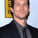 รัสเซลล์ ฮาร์วาร์ด (Russell Harvard)