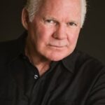 ไรอัน คูโตรนา (Ryan Cutrona)