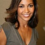 ซัลลี่ ริชาร์ดสัน-ไวท์ฟิลด์ (Salli Richardson-Whitfield)