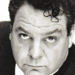 แซม ดักลาส (Sam Douglas)