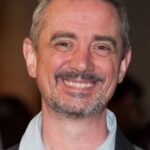 แซม เฟลล์ (Sam Fell)