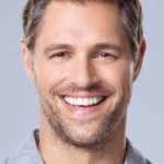 แซม เพจ (Sam Page)