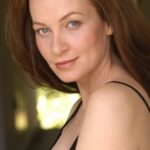 ซาแมนธา ร็อบสัน (Samantha Robson)