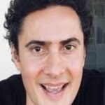 แซนดี้ ดรากอย (Sandi Dragoi)