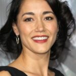 ซานดรีน โฮลท์ (Sandrine Holt)