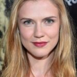 ซาร่า แคนนิ่ง (Sara Canning)