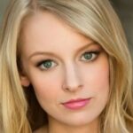 ซาร่า โคตส์ (Sara Coates)