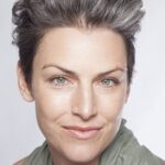 ซาร่าห์ ลีฟวิ่ง (Sarah Lieving)