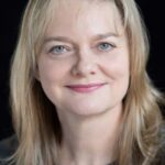 ซาร่าห์ วูดเวิร์ด (Sarah Woodward)