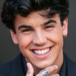 ออสการ์ คาซัส (Óscar Casas)