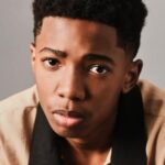 เซธ คาร์ (Seth Carr)