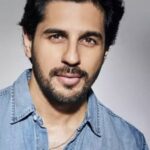 สิทธัต มัลโฮตรา (Sidharth Malhotra)