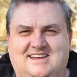 ไซมอน เดลานีย์ (Simon Delaney)