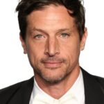 ไซมอน เร็กซ์ (Simon Rex)