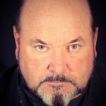 ไซออน ทิวดอร์ โอเว่น (Sion Tudor Owen)